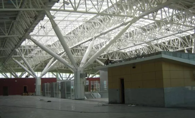 Oujda, Paris, Thêta Ingénierie